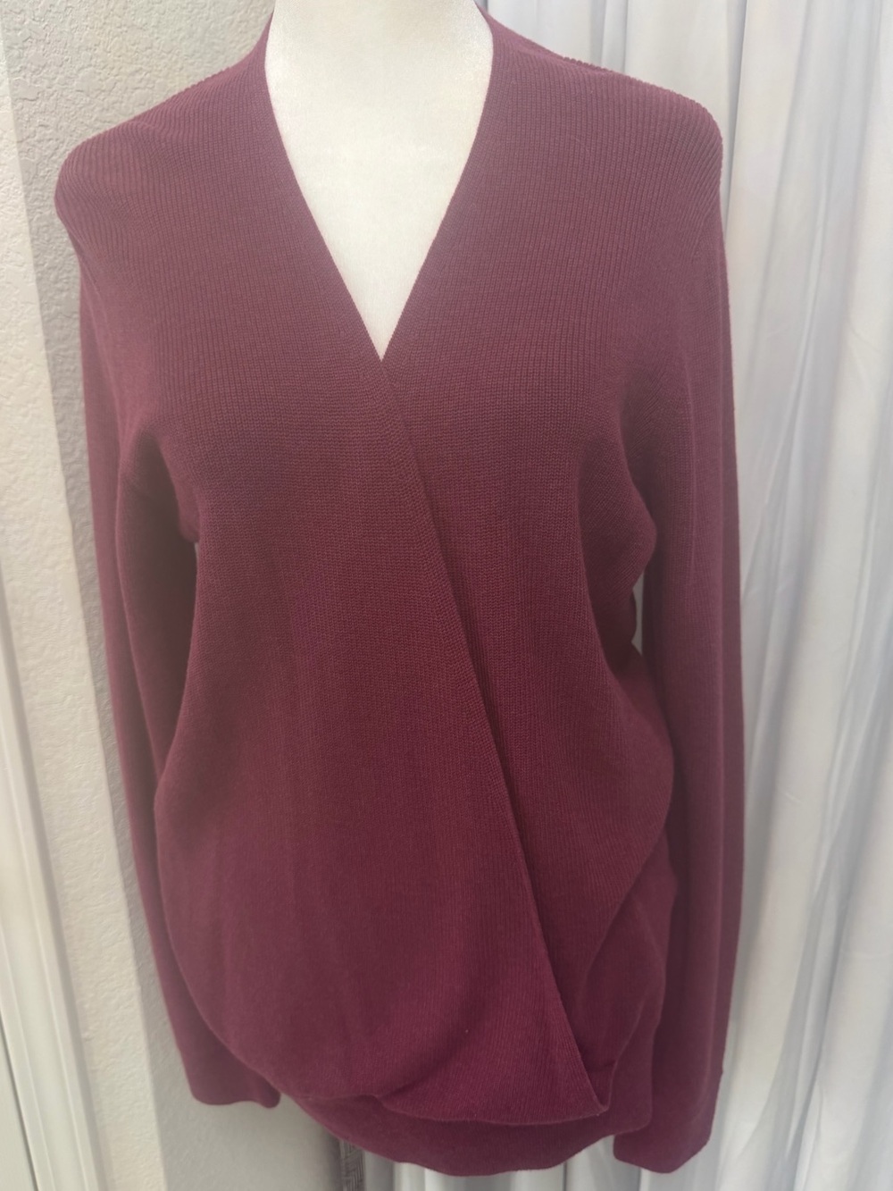 Ann Taylor Maroon Wool Blend Surplice Faux Wrap Pullover Sweater - EUC - Size L